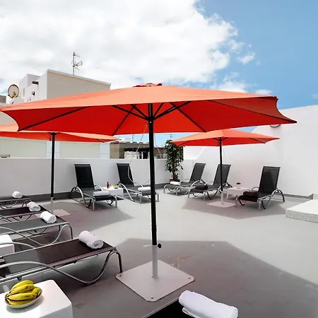 La Estrella 4 Арресифе